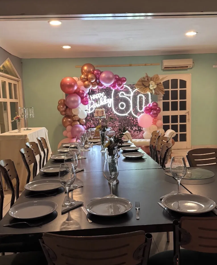 Salón decorado para cumpleaños infantil, Complejo Mauro Olivi, Santa Rosa